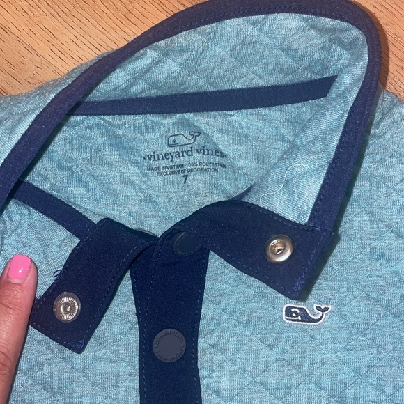 Vineyard vines pullover - Picture 2 of 3